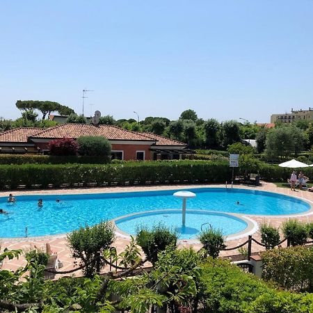 Appartamenti Valle Dolce Carraro Immobiliare - Family Apartments Cavallino-Treporti Buitenkant foto