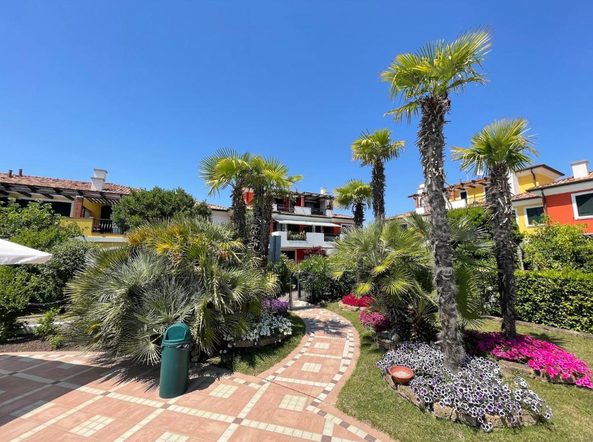 Appartamenti Valle Dolce Carraro Immobiliare - Family Apartments Cavallino-Treporti Buitenkant foto
